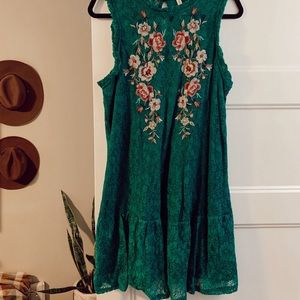 Women’s mid thigh dress